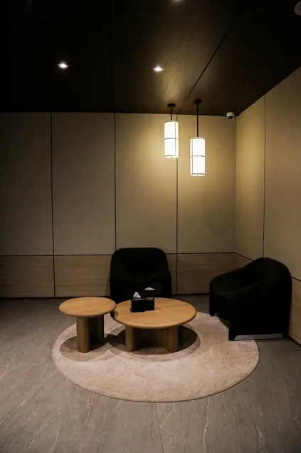 Ow! Hotel Boutique Kemayoran - Sitzecke in der Lobby