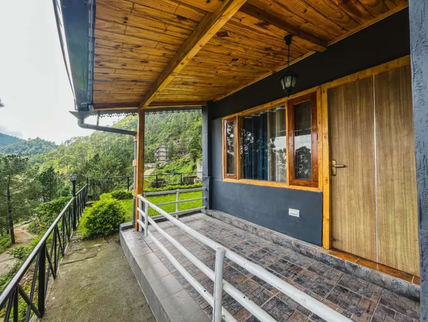 Stoneshed Resort And Hotel - Image 1