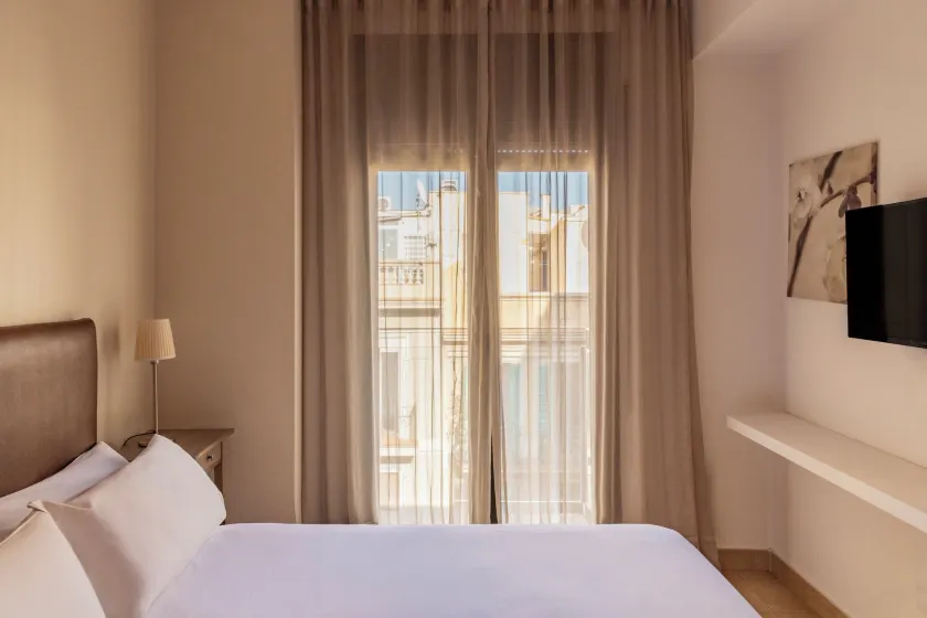 Barcelona Apartment Gran de Gràcia - Image 1