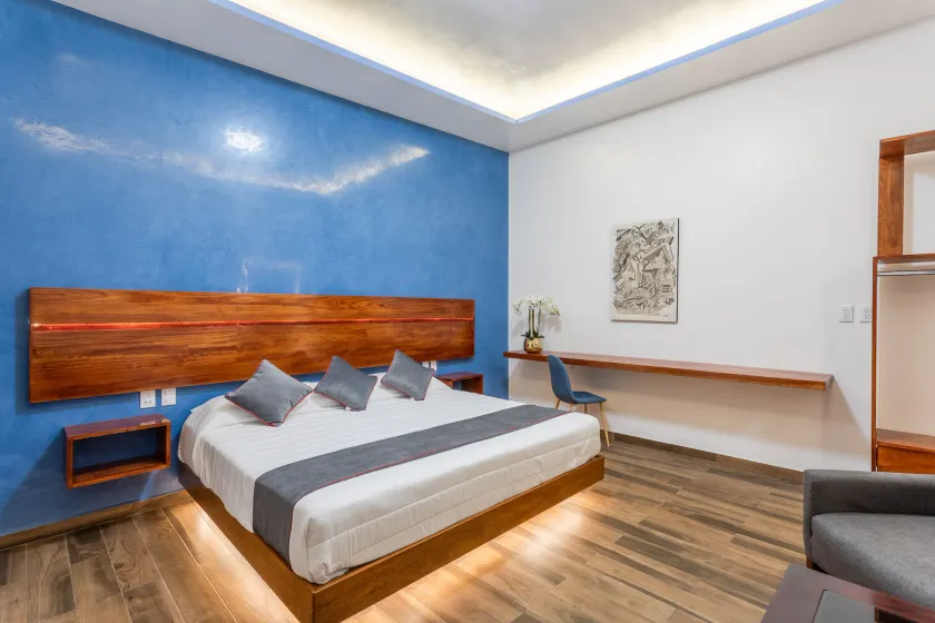 Casa Dos Lunas - Image 1