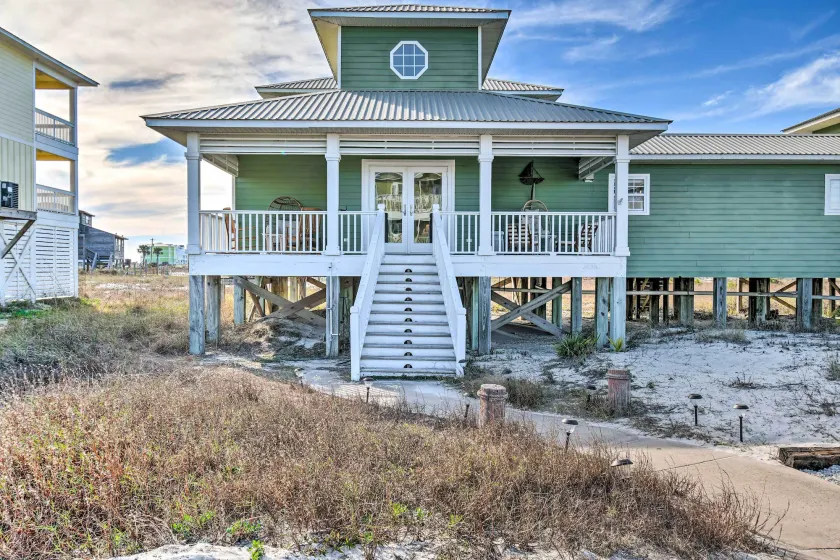 Pool Access & Steps to Beach: Coastal Getaway! - Image 1