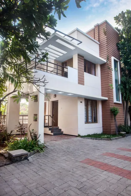 Ocean Retreat - Image 1