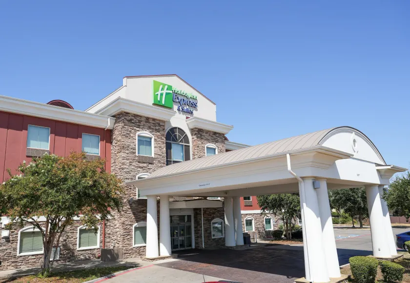 Holiday Inn Express Hotel & Suites Cedar Hill by IHG - Image 1