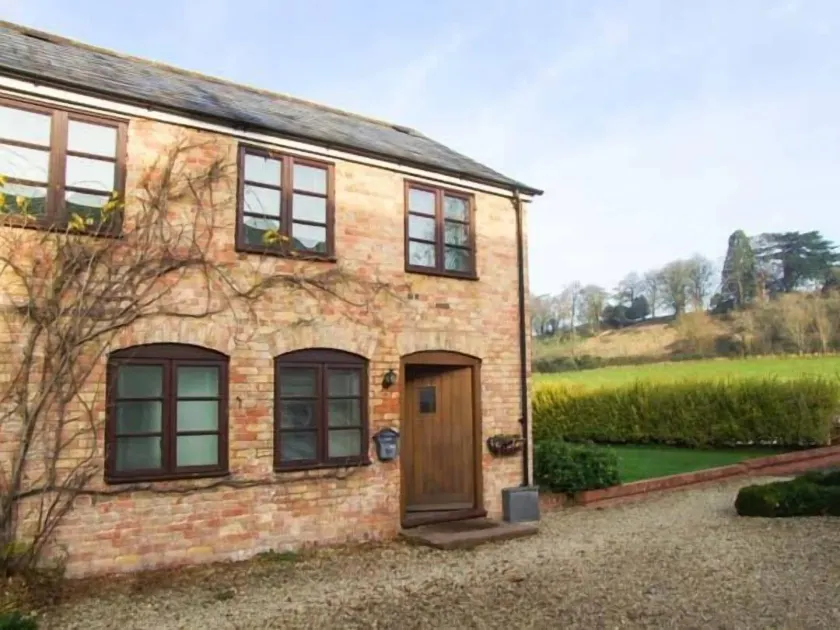 Bluebell Cottage - Image 1
