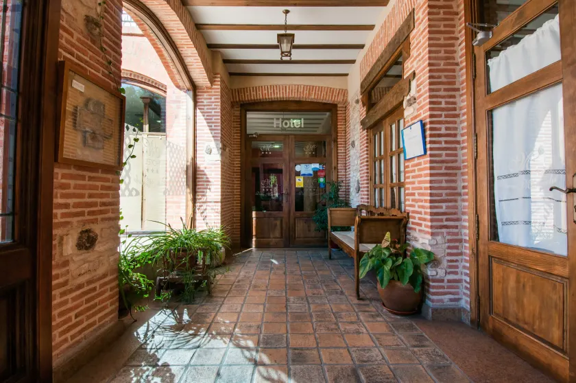 Hotel Doña Manuela - Lobby sitting area