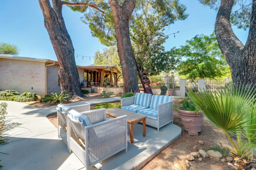 Swim Spa Access & Outdoor Kitchen! Tucson Home - Image 1
