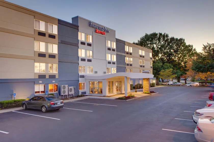 Fairfield Inn by Marriott Amesbury - Image 1