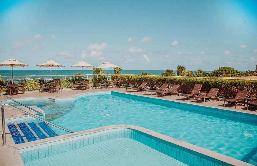 Hotel Ponta Verde Praia do Francês - Image 1