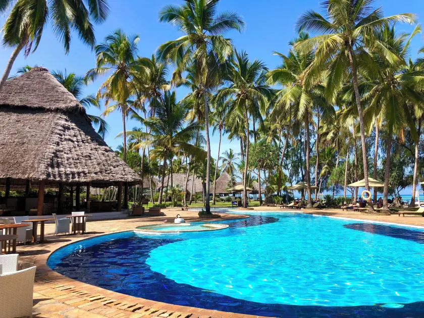 Bluebay Beach Resort & Spa - Image 1