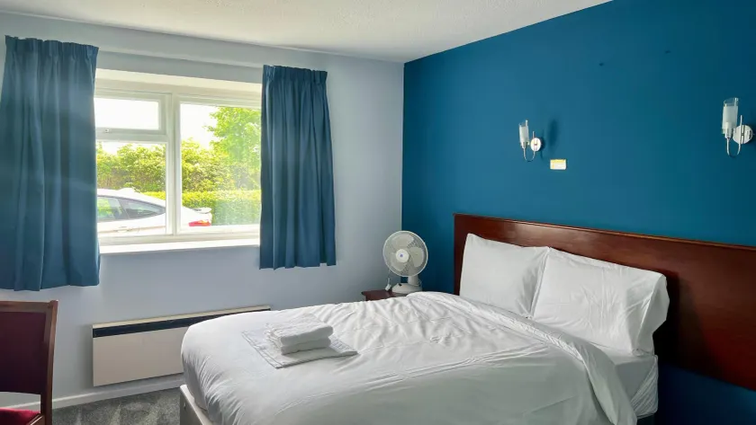 MK Hotel - Image 1