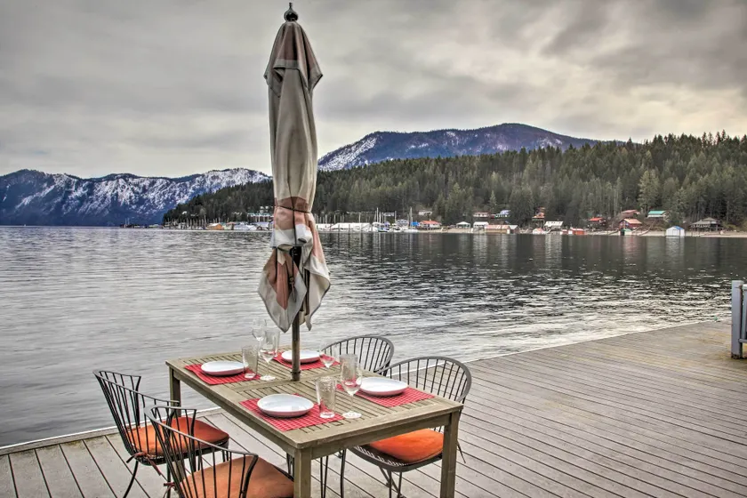 Serenity at Scenic Bay: Floating Cottage w/ Views! - Image 1