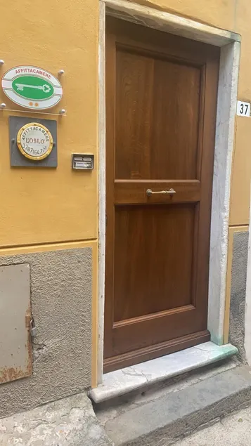 Oblò Portovenere Guesthouse - Image 1