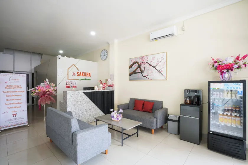 Sakura Guesthouse & Spa - Image 1