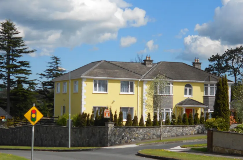 The Yellow House B&B - Image 1