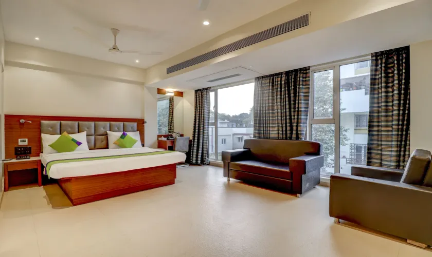 Treebo Ranjeet Shivaji Nagar - Image 1