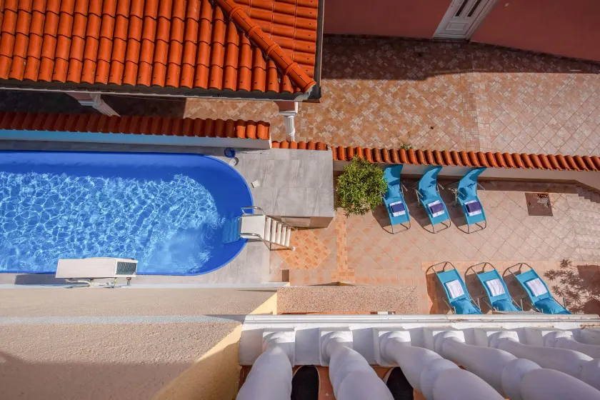 Merveilleux appartement adapté aux familles avec barbecue et piscine | Vue plage - Image 1