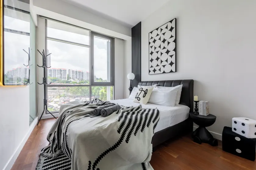 The Signature Service suite Mont Kiara by KLHomeSweet - Image 1