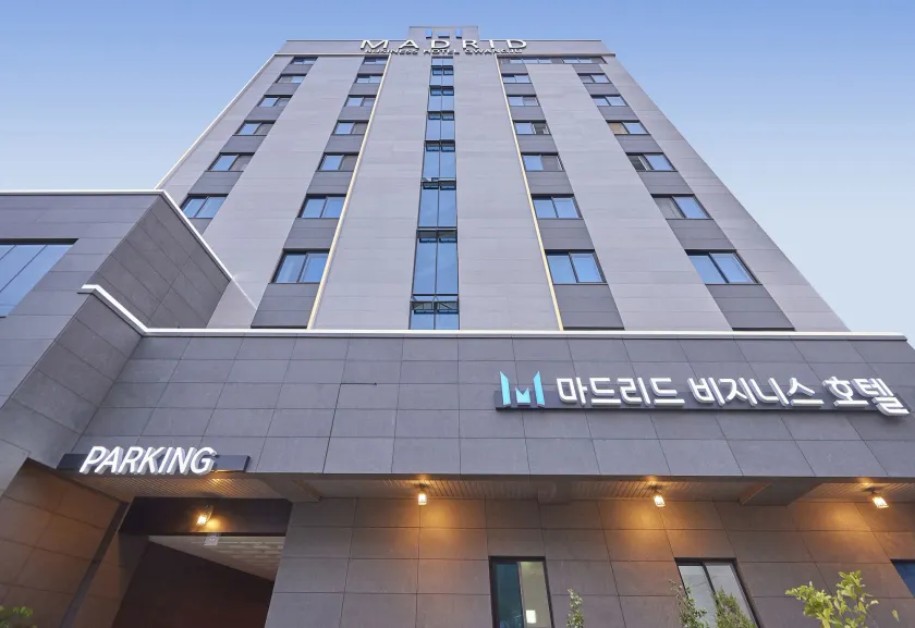Gwangju Madrid Hotel - Image 1