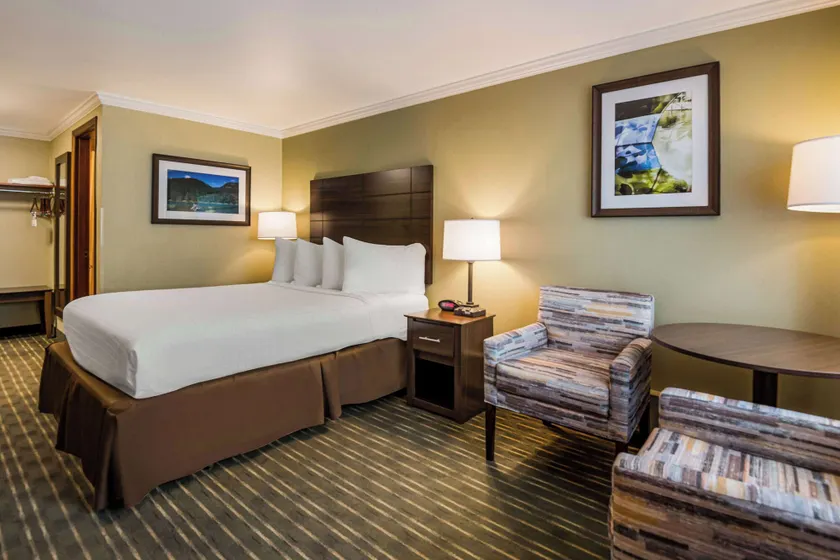 Best Western Holiday Hotel - Image 1