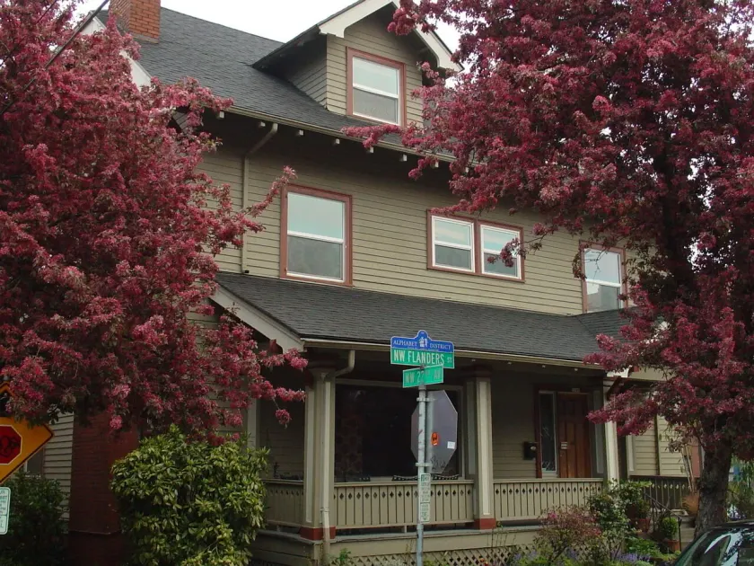 Portland International Guesthouse - Image 1