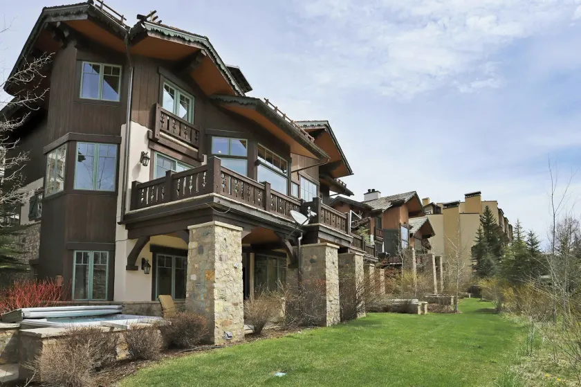 Legendary Lodging at the Ritz Carlton Residences Vail, A Vail Resorts Property - Image 1