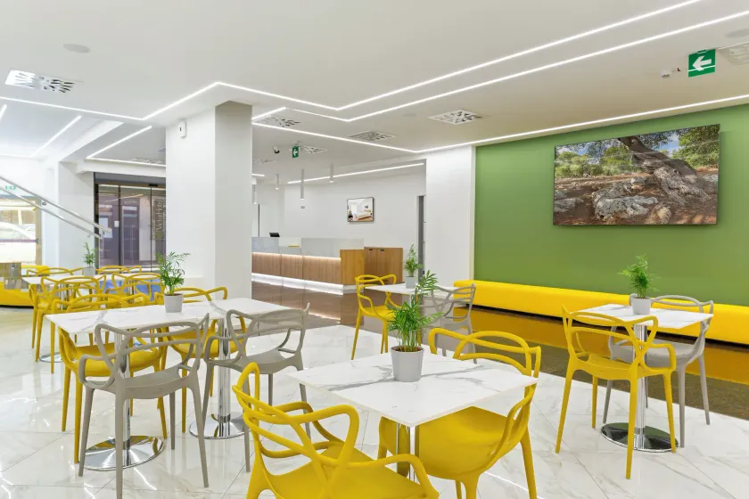 Victor Hotel - Image 1