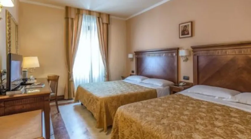 Tmark Hotel Vaticano - Image 1