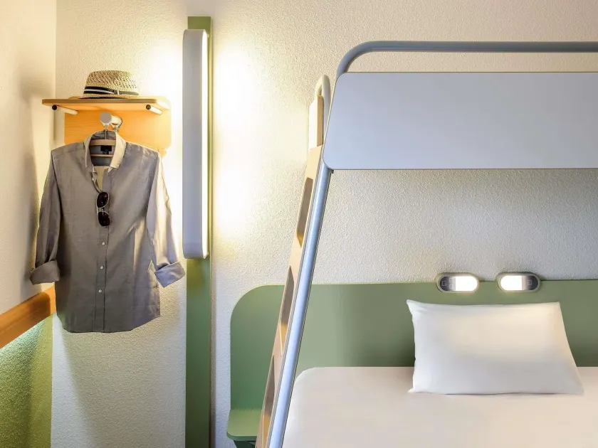 ibis Budget Caen Centre Gare - Image 1
