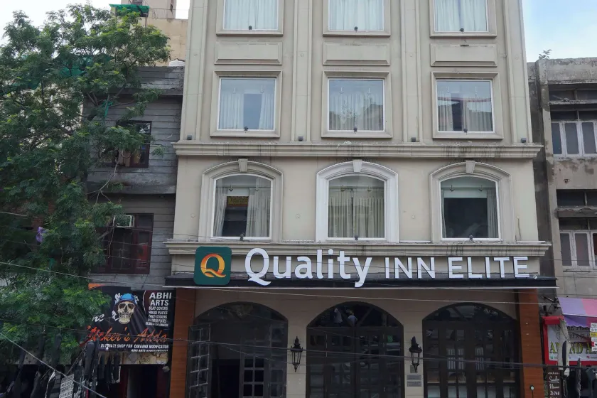 Quality Inn Elite By White Panda Hotels - Image 1