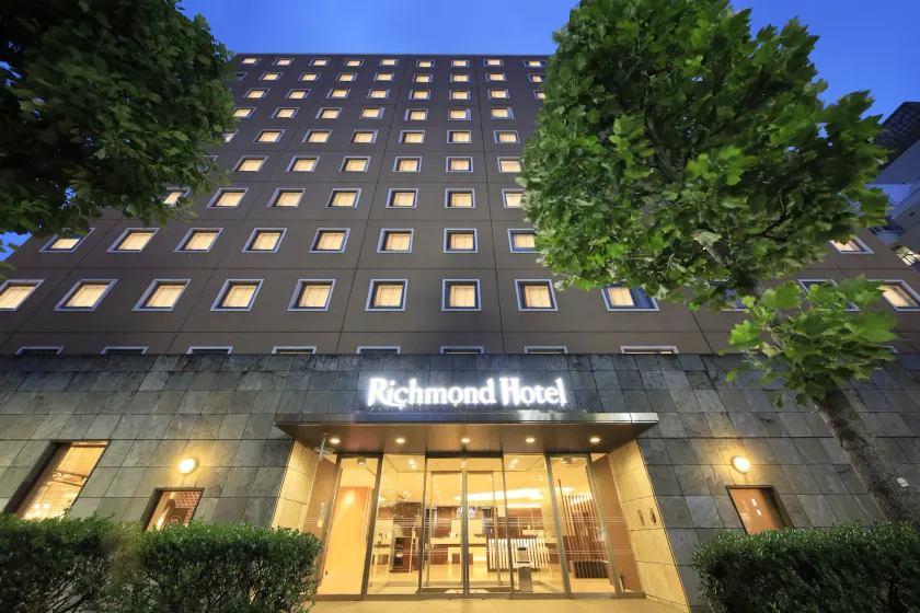 Richmond Hotel Yokohama-Bashamichi - Image 1