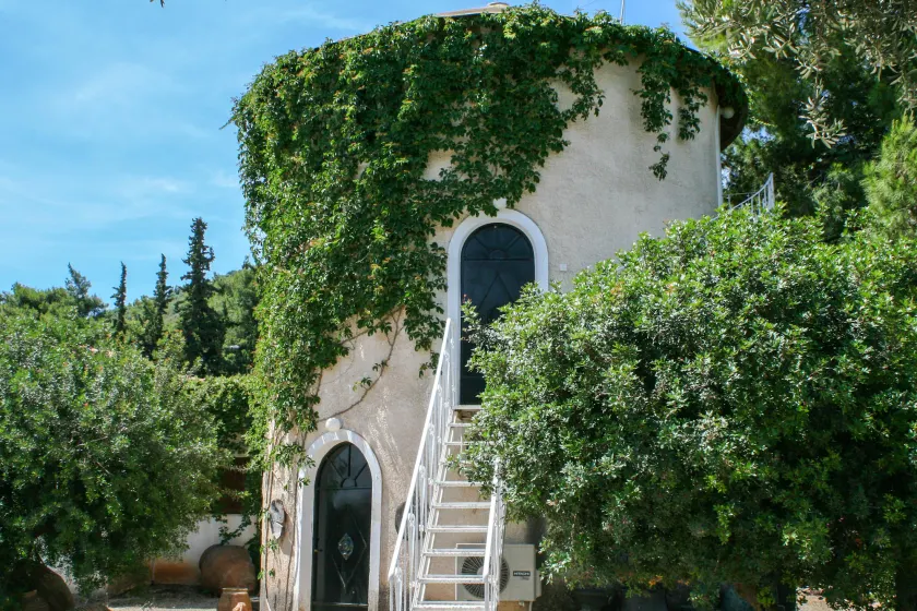 Tsolis Village - Image 1