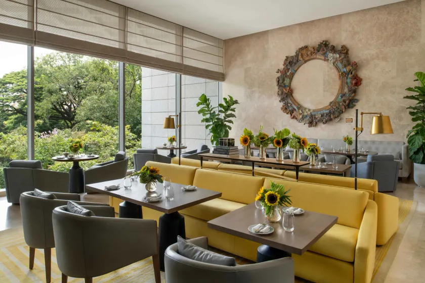 Four Seasons Hotel Bengaluru at Embassy ONE - Lobby