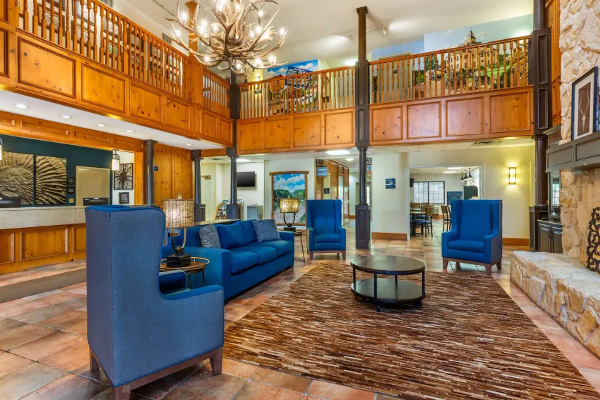 Best Western Dinosaur Valley Inn & Suites - Image 1