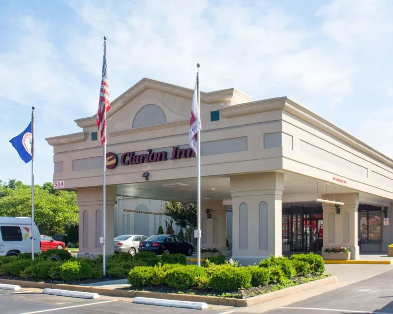Clarion Inn Fredericksburg North - Image 1