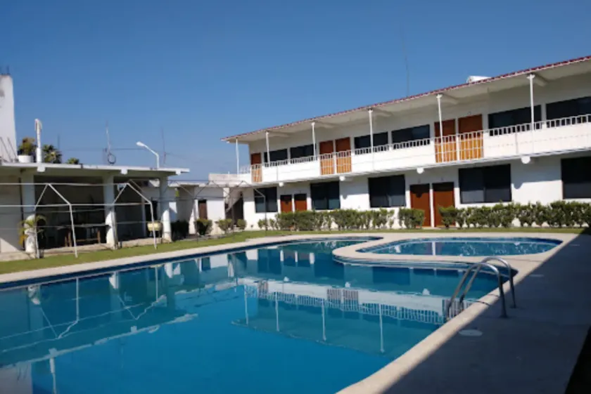 Hotel Violet - Image 1