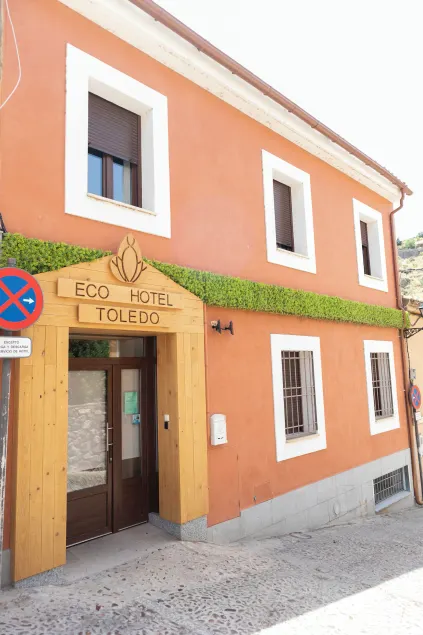 Eco Hotel Toledo - Image 1