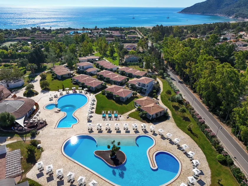 Limone Beach Resort - Image 1
