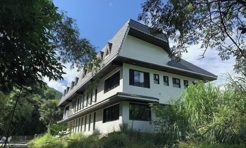 Yi-Ching Winery Guesthouse - Image 1