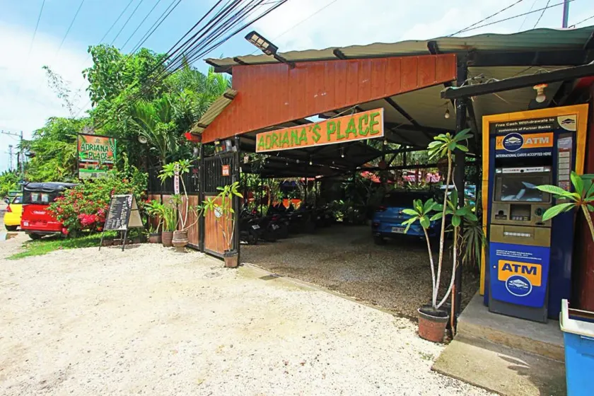 ADRIANA's PLACE TROPICAL GUESTHOUSE - Image 1