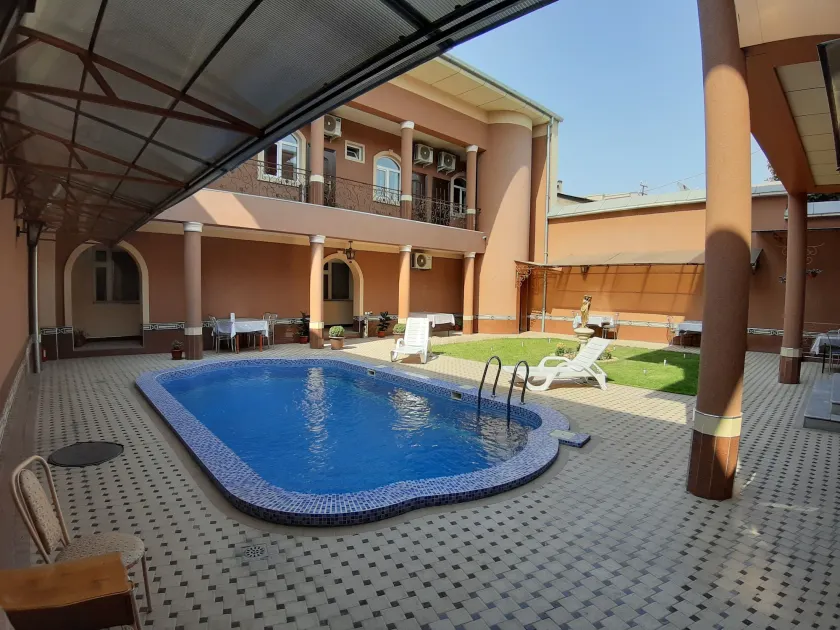 Sarbon Hotel Tashkent - Image 1