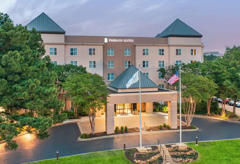 Embassy Suites by Hilton Memphis East Germantown Area - Image 1