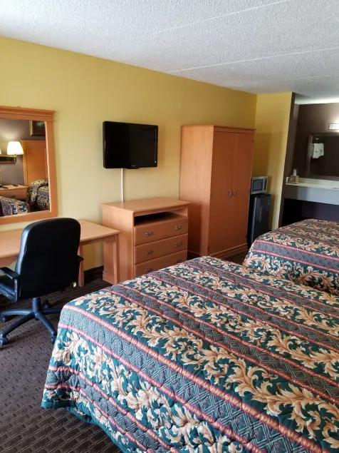 Hermitage Inn - Image 1