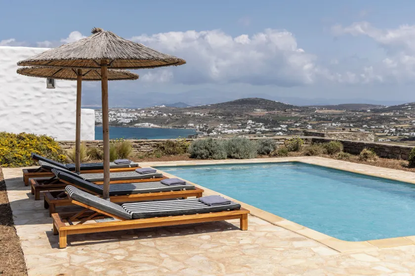 Acron Villas Paros - Image 1