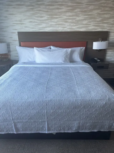 Home2 Suites By Hilton Racine - Image 1
