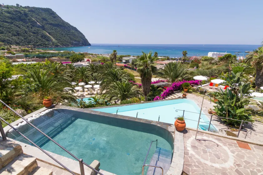 Semiramis Hotel De Charme & Pools - Image 1