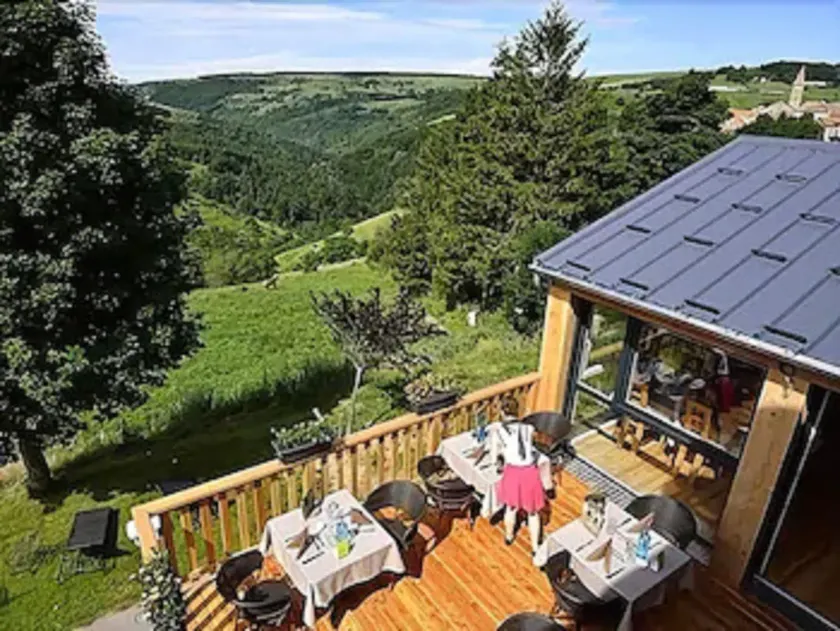 Hotel Beausejour - Image 1