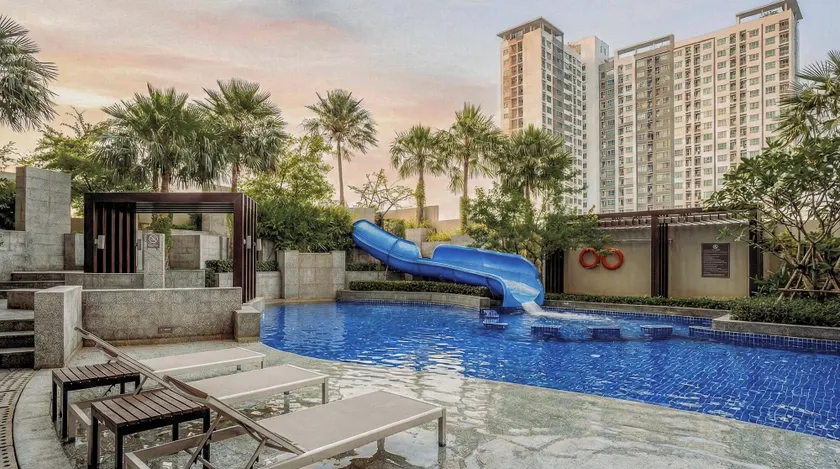 Jasmine Grande Residence Suite Bangkok - Image 1