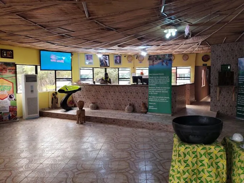 La Campagne Tropicana Beach Resort - Interior entrance