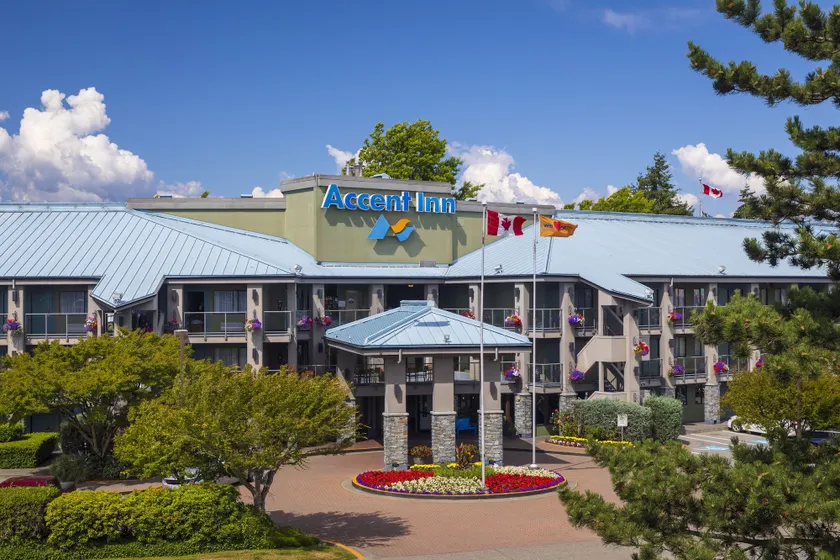 Accent Inns Vancouver Airport - Image 1