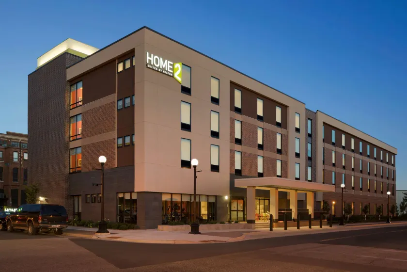 Home2 Suites by Hilton La Crosse - Image 1